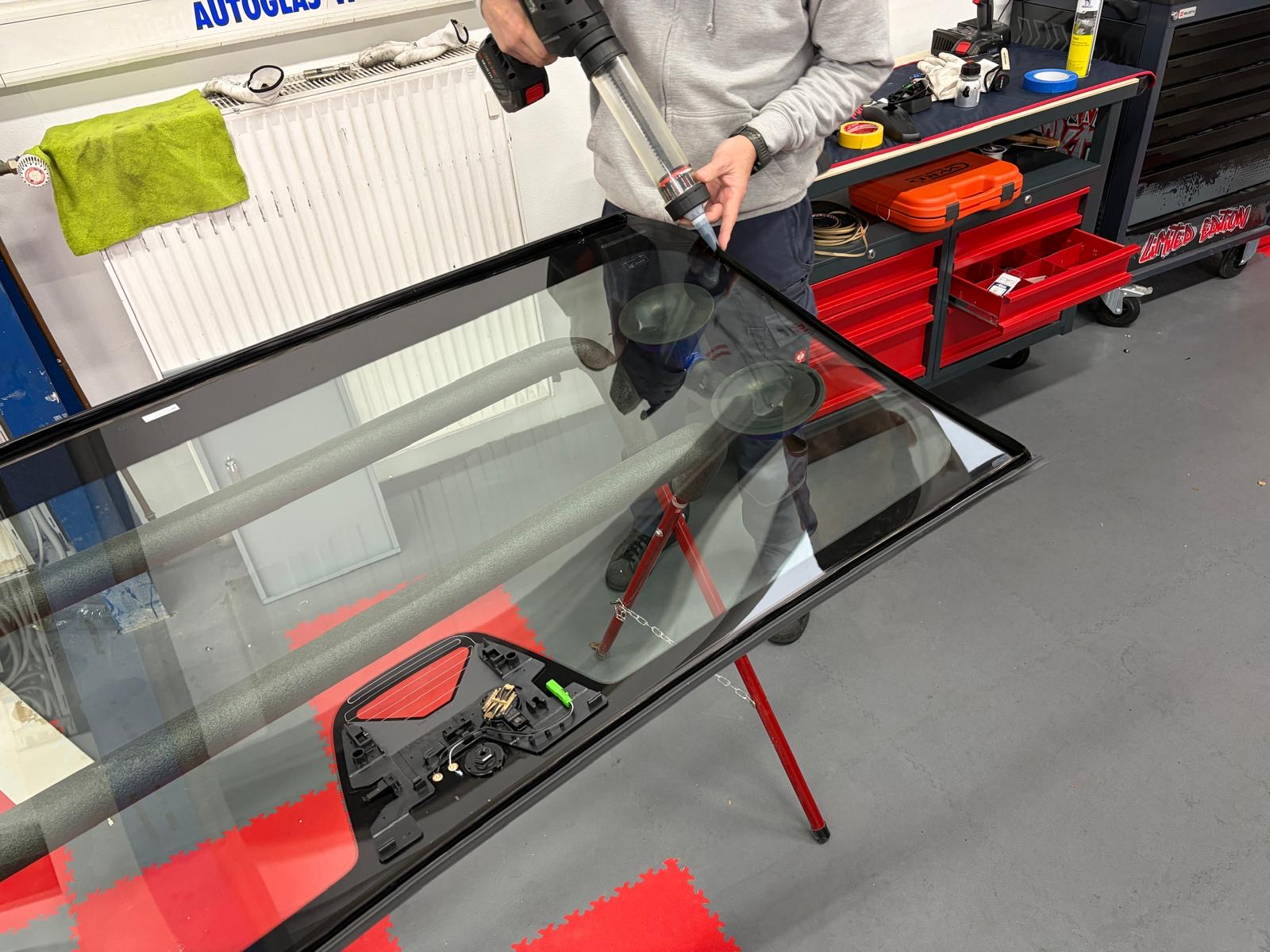 17f30cc7 54b4 49d4 9ed2 12ebc2f53c2a Julian Lang